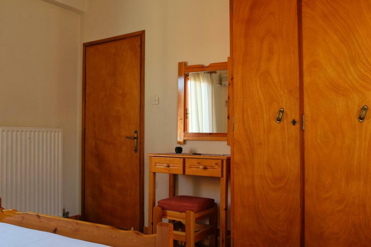 Seaview Self Catering Apartment - Helen No 1 Xiropigado Dış mekan fotoğraf