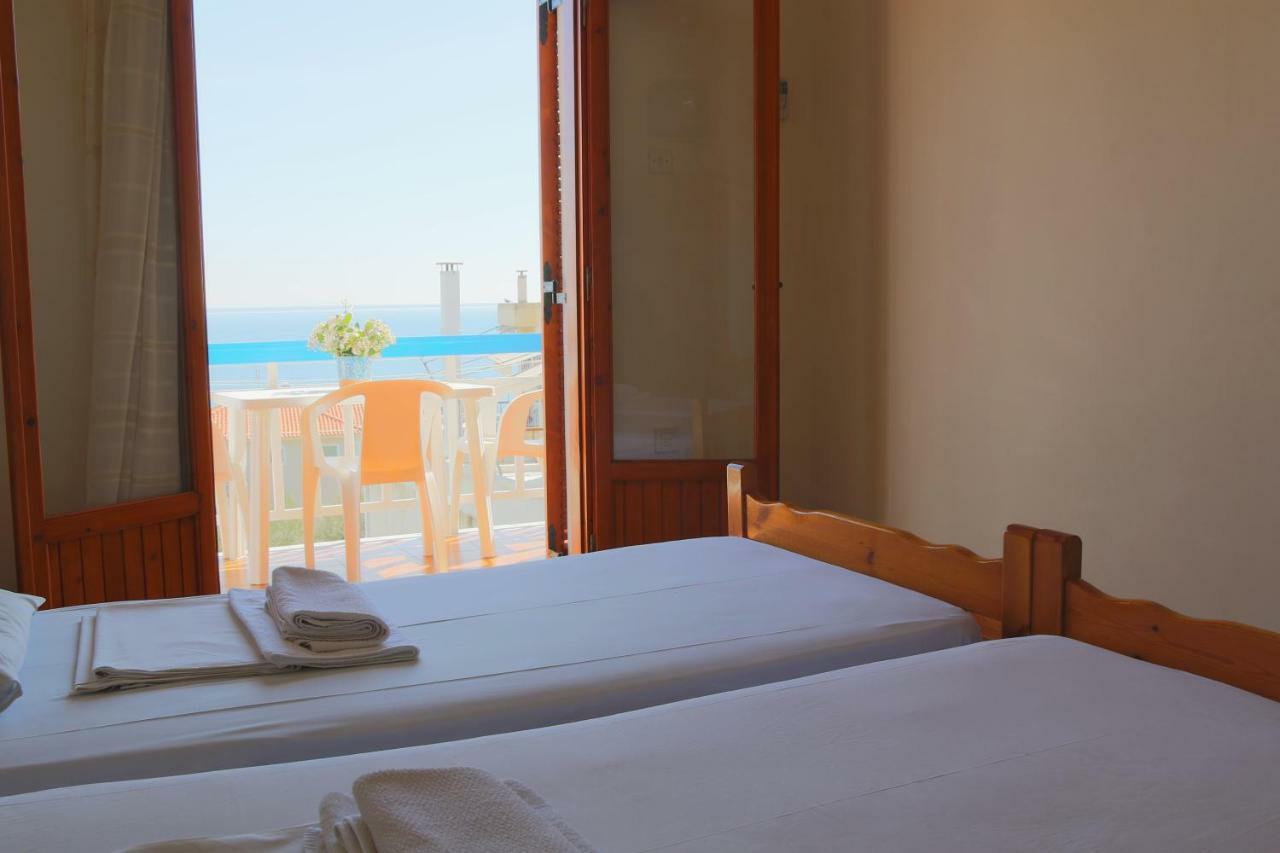 Seaview Self Catering Apartment - Helen No 1 Xiropigado Dış mekan fotoğraf